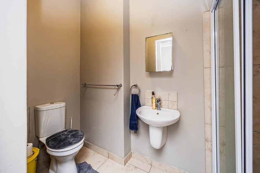 2 Bedroom Property for Sale in Nahoon Valley Park Eastern Cape